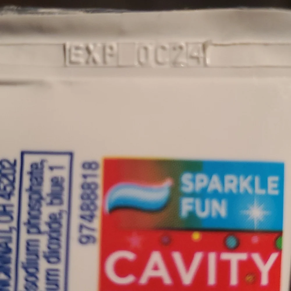 Kids Toothpaste Lot of 2 Travel Size-.85oz